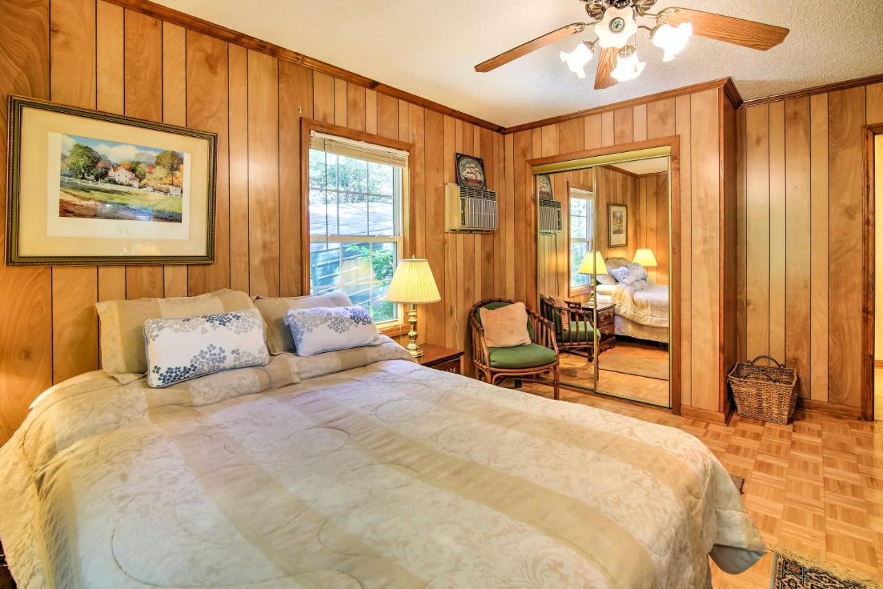 Lakefront Mountain Rest Cottage With Gas Fireplace! Walhalla Exterior photo